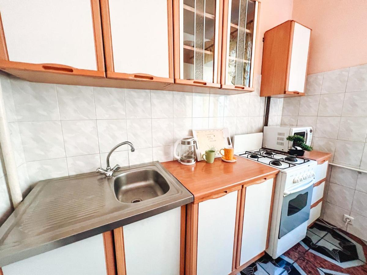 1-Room Apartments Kiev City Center Kültér fotó