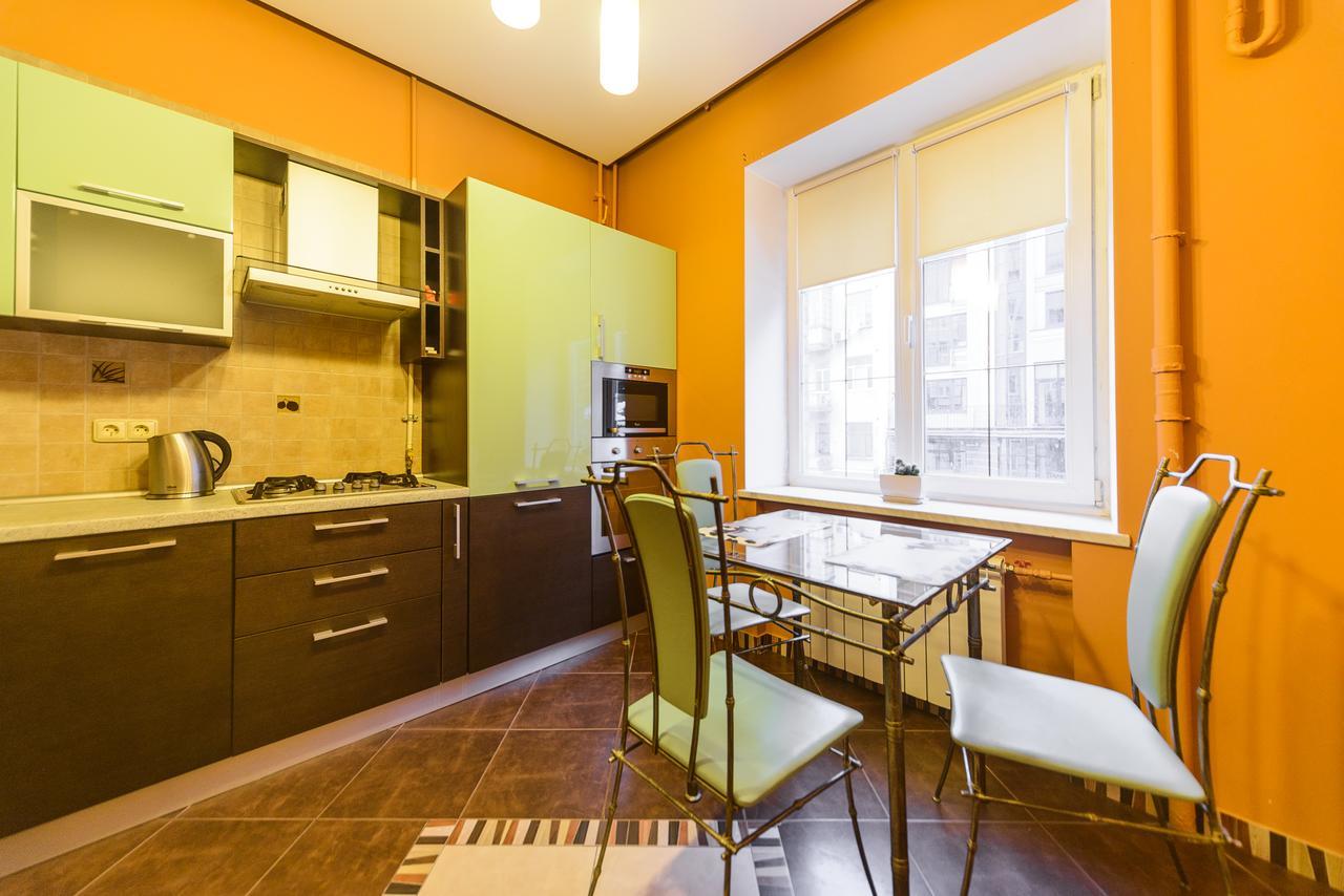 1-Room Apartments Kiev City Center Kültér fotó